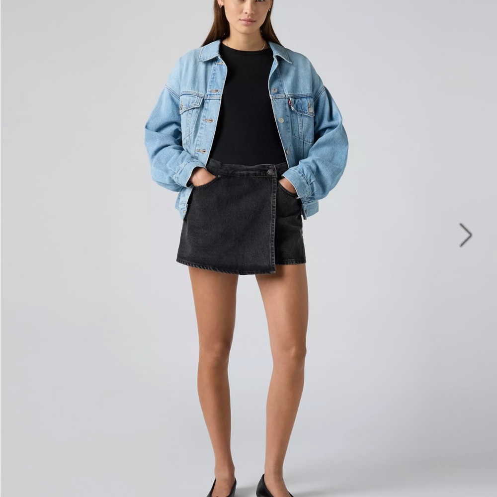 Levi’s Black Denim Wrap Skirt/ Skort